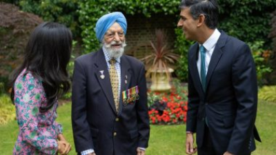 UK PM Sunak honored Indian war veteran Rajindar Singh Dhatt with Points of Light honor