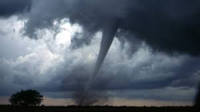 Infrasonic Signature of Tornadoes
