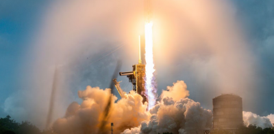 NASA Launches Spacecraft to Explore Metal-Rich Asteroid Psyche