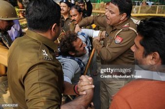 Farmers Demand Implementation of Land Acquisition Act