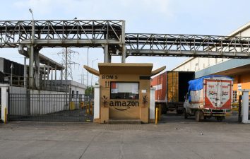 Amazon and Flipkart Face Legal Challenges in India