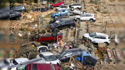 Doubling Vehicle Scrappage Rebate to Combat Pollution