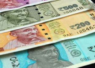 RBI’s Approach to Rupee Management Amidst Volatility