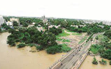 Vadodara’s Vishwamitri River Flood Mitigation Project