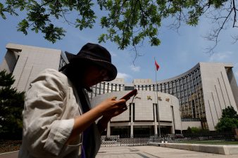 China’s Economic Growth Surpasses Expectations in 2025