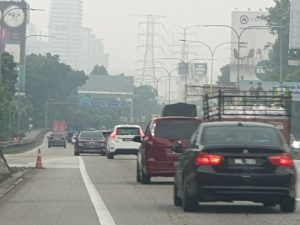UNEP Report Warns of Heat and Pollution Risks