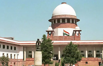 Supreme Court Reviews Age Limits In Surrogacy Laws