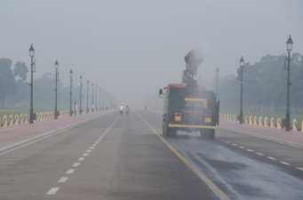 Delhi’s Cloud Seeding Plan and Air Pollution Crisis