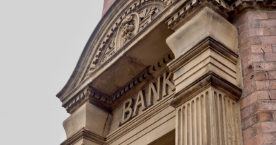 Global Financial Risks Rise Amid Non-Bank Lending Crisis